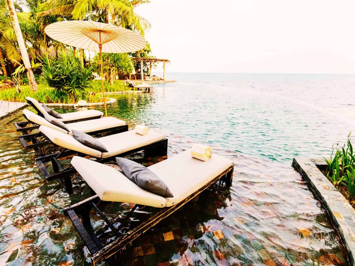 6 Best Boutique & Luxury Hotels In Phuket [2024]