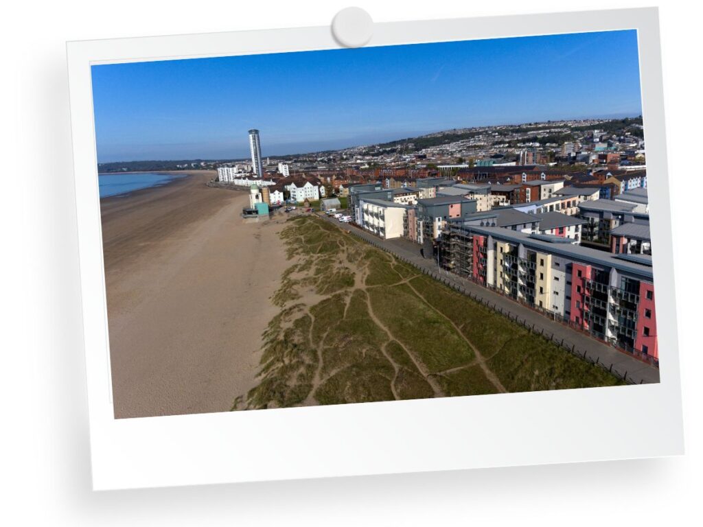 5 Best Places To Stay At In Swansea [2024] Narcisa Rusu