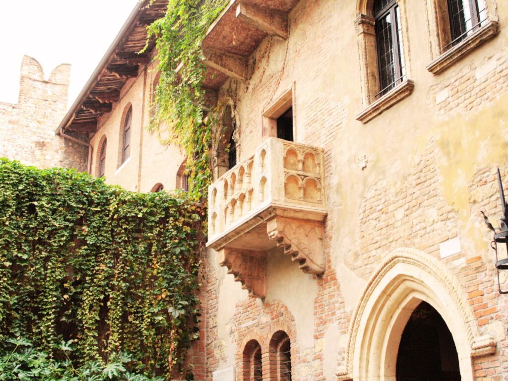 Watching the Juliet's Balcony from a spectacular boutique hotel in Verona, Italy