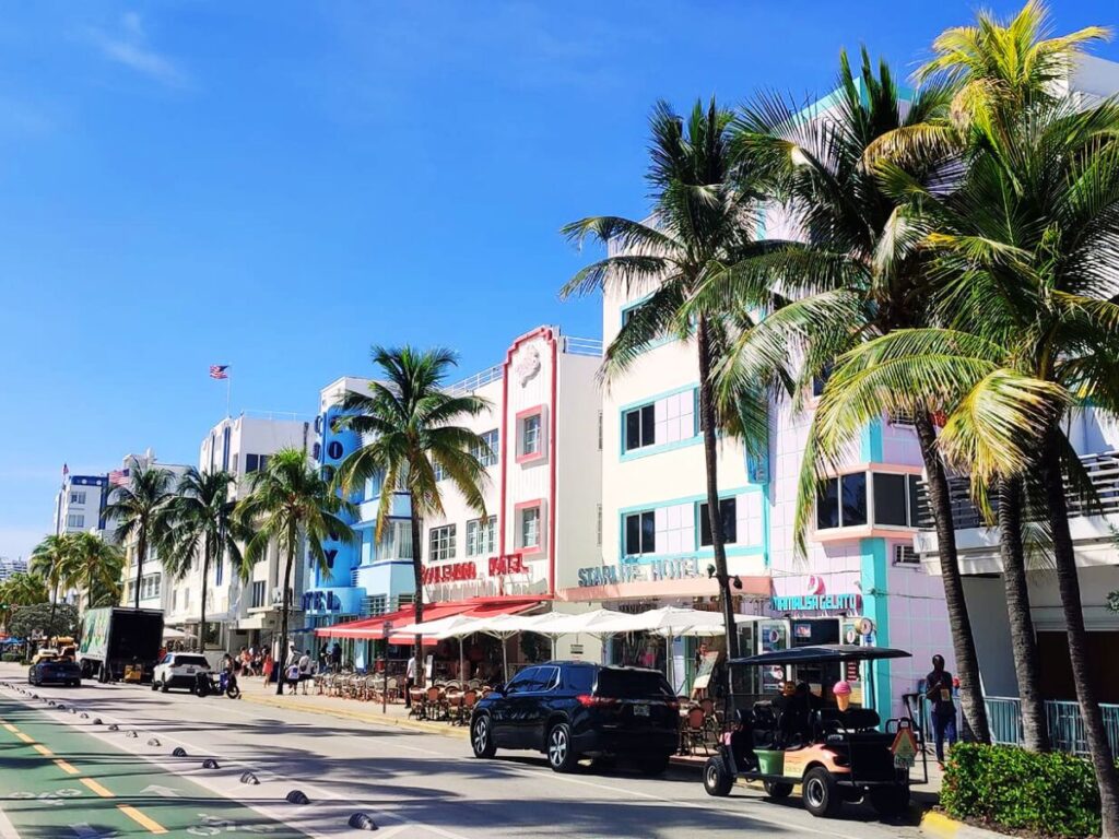 Picture of streets in Miami Beach