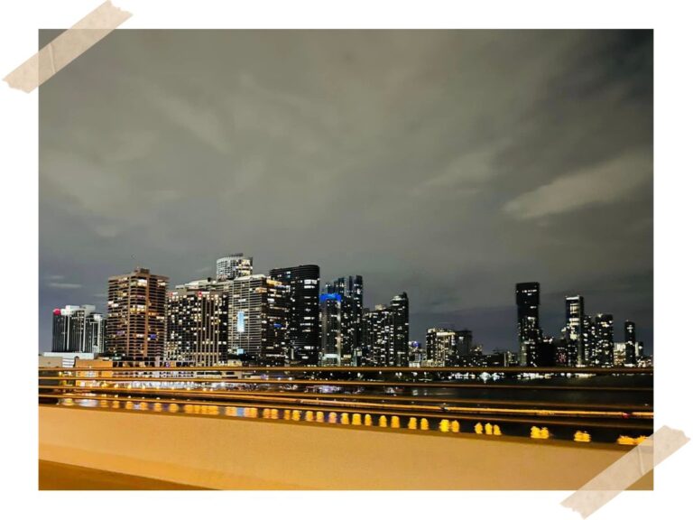 Miami Weather in December 2025 Overview