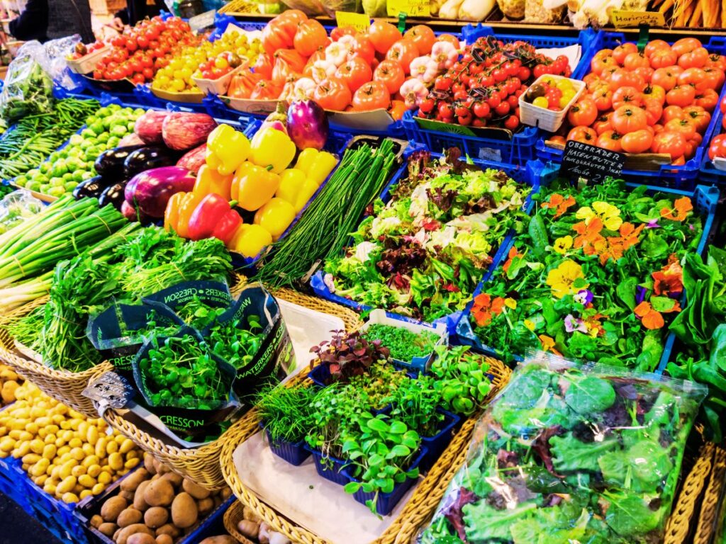 Fresh vegetables in Central de Abasto