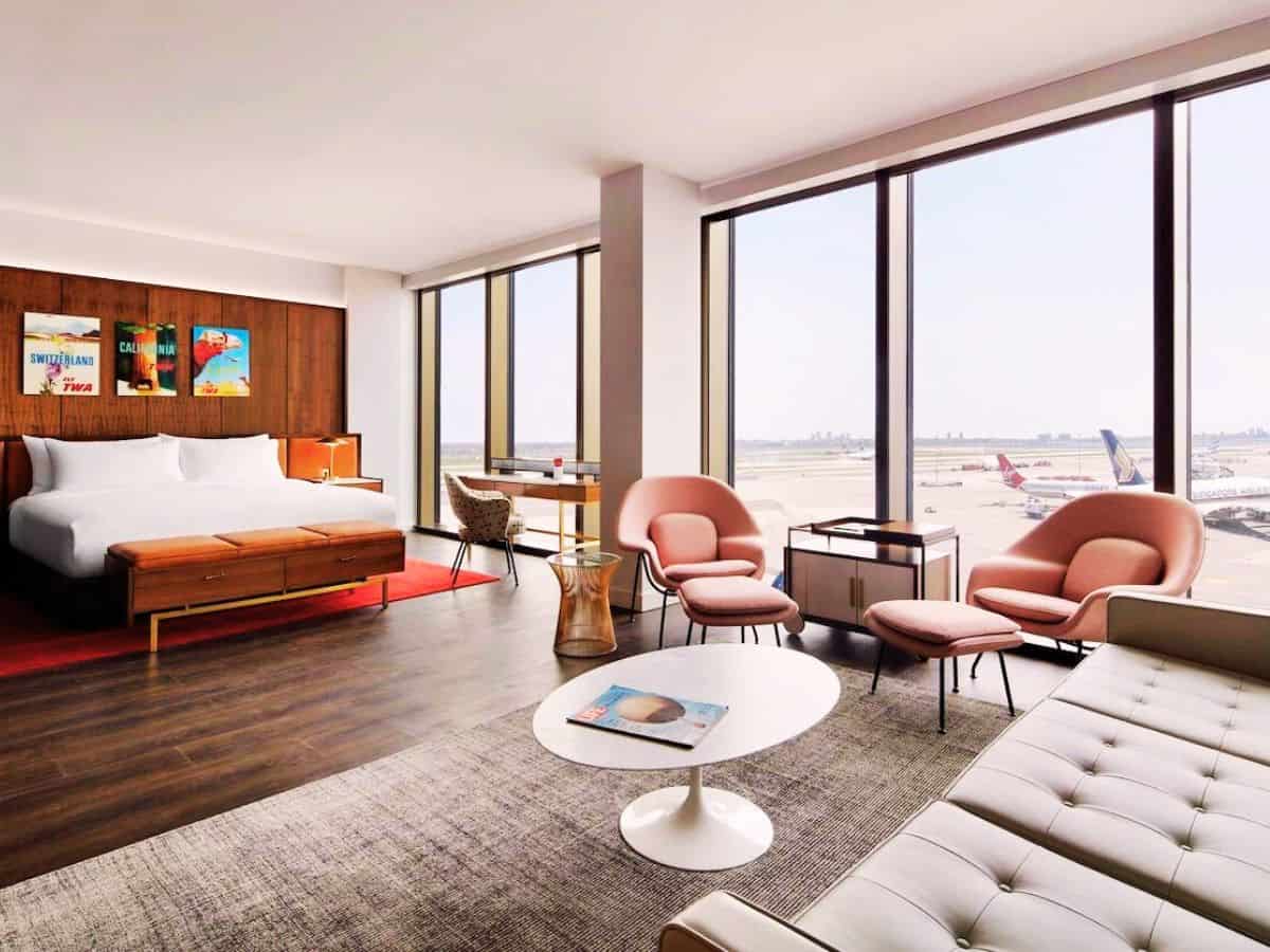 5 Best Hotels near Mexico City Airport! [Insider’s Top for 2024]