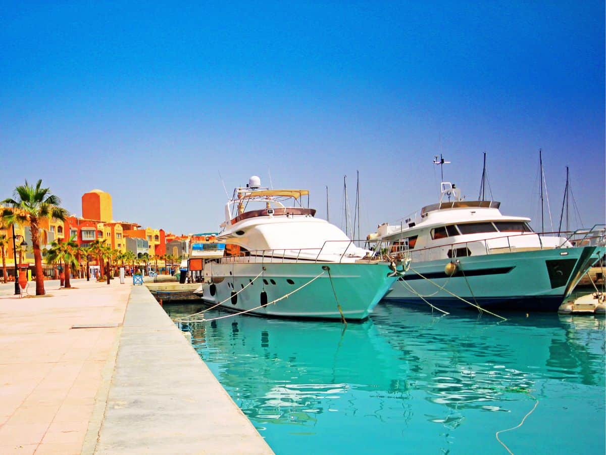 Best Dinner Cruise in Hurghada [Insider’s List for 2024]